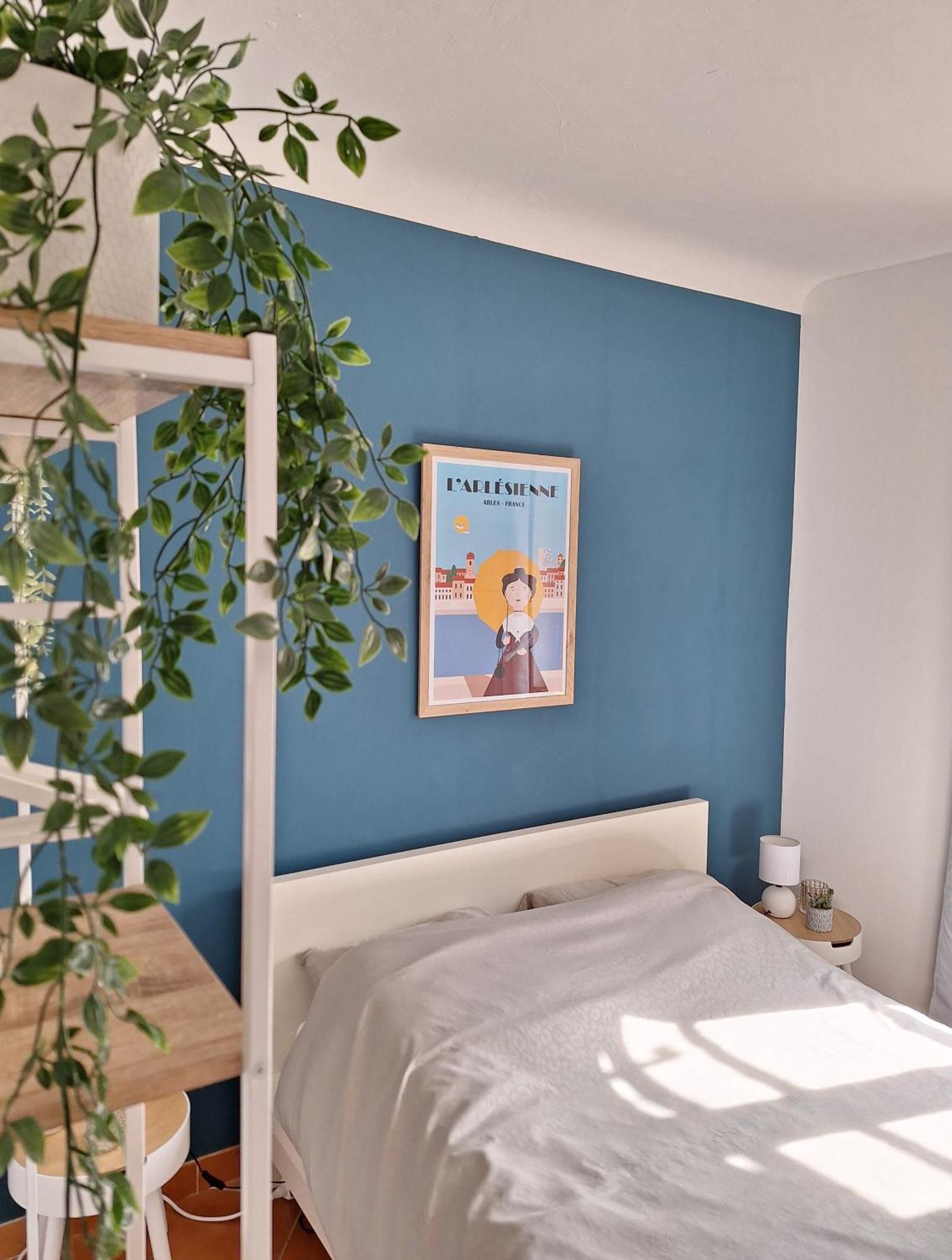 ארל La Garriguette Appart Centre Historique Calme Climatise 6 Couchages מראה חיצוני תמונה