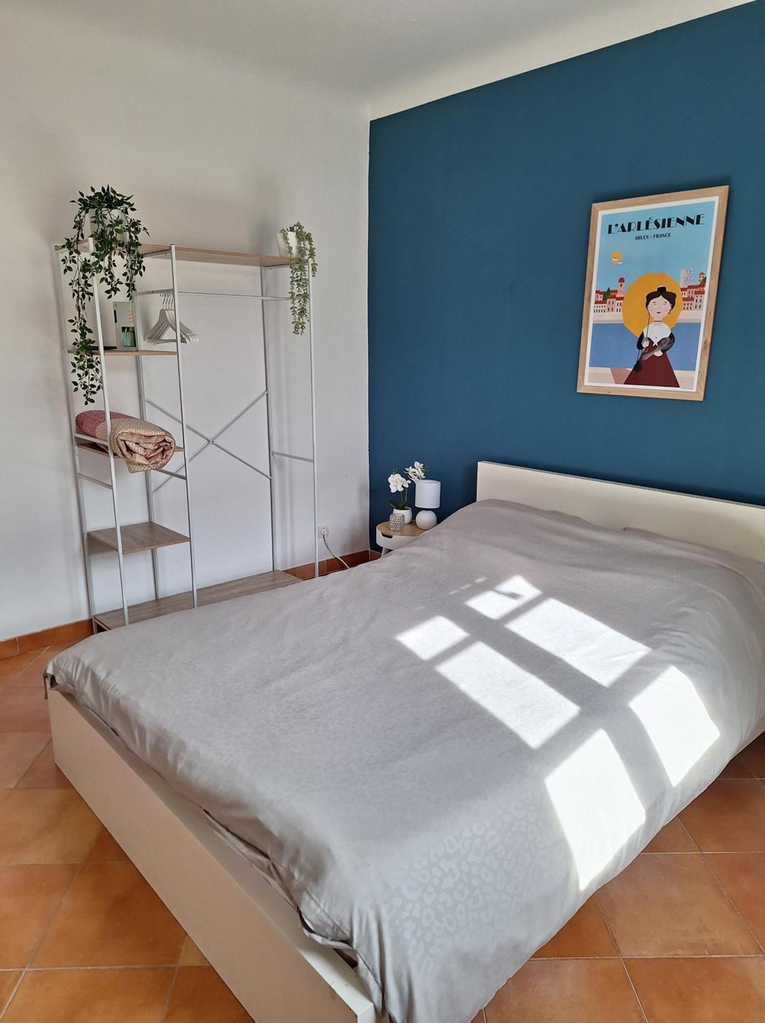 ארל La Garriguette Appart Centre Historique Calme Climatise 6 Couchages מראה חיצוני תמונה